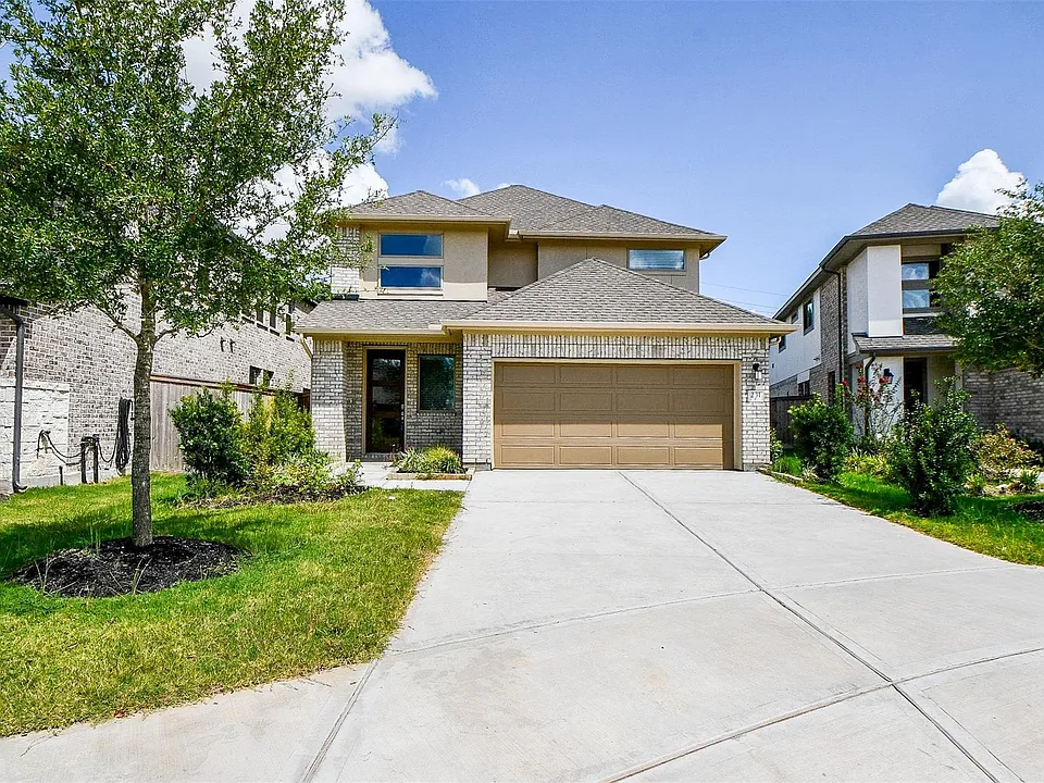231 Bright Valley Way