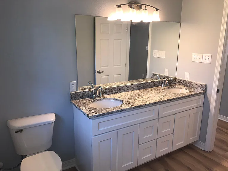 1602 Elizabeth Ave — Photo 8