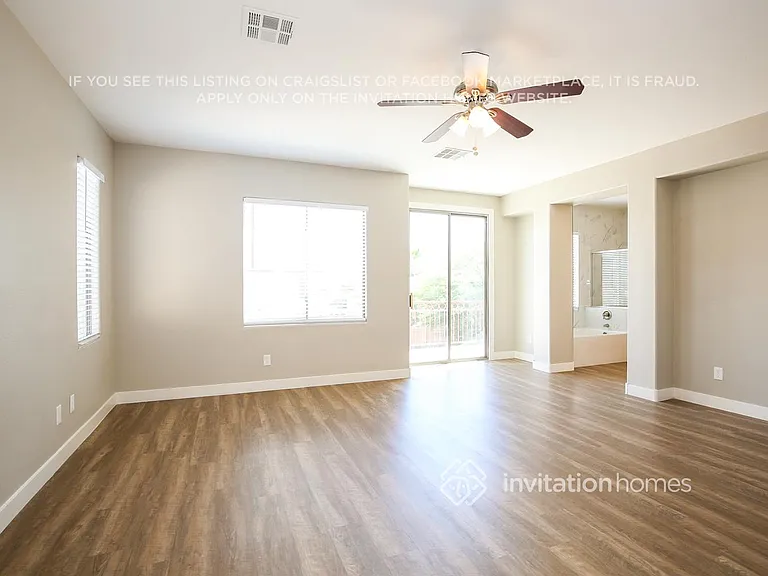 9133 Little Horse Ave — Photo 10