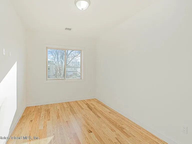 16 Church Ave #1 — Photo 9