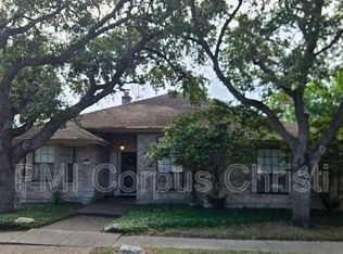 7421 Lake Neuchatel Dr, Corpus Christi, TX 78413