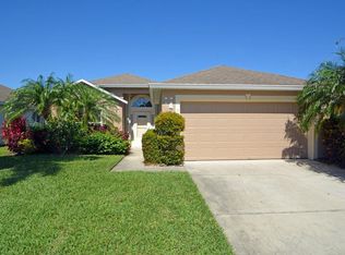 1229 25th Ter SW, Vero Beach, FL 32968
