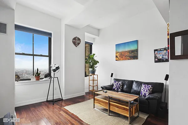 Rented by Citi Habitats | media 12