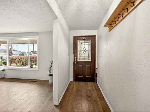 5th image of 2175 Delta Waters Rd