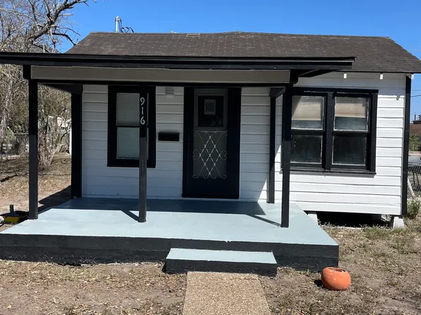 916 E Henrietta Ave, Kingsville, TX 78363
