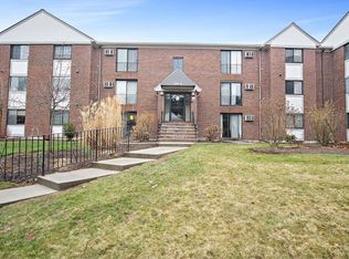 Great Road Condominium, Acton, MA 01720