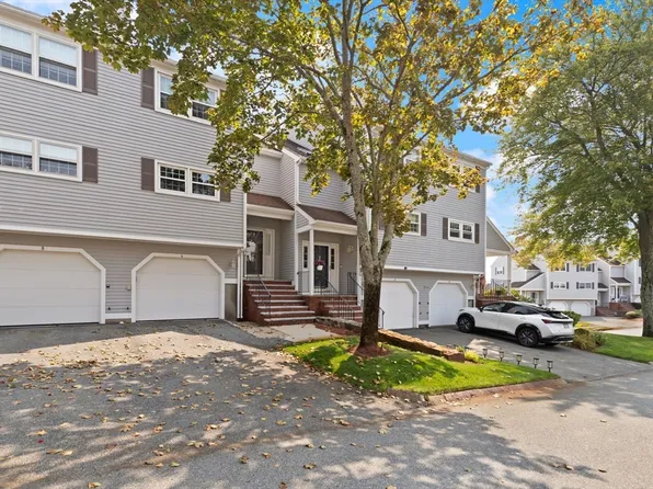 6 Countryside Ln #1303, Salem, MA 01970