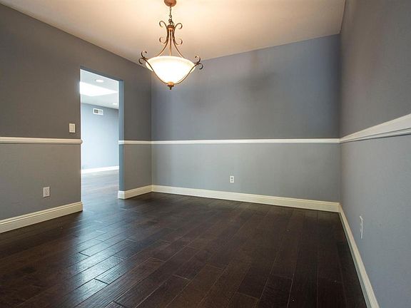 5th image of 1097 Finrod Ct