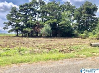 Poplar Creek Rd, Athens, AL 35611