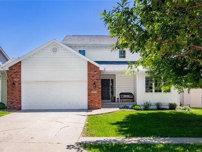 3615 Village Run Dr, Des Moines, IA, 50317