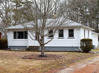 1987 W Knox Rd #200, Galesburg, IL 61401