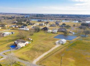 9319 Deville Rd, Erath, LA 70533
