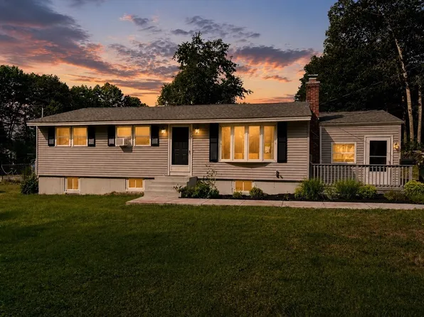 50 Rolling Ridge Rd, Holden, MA 01520