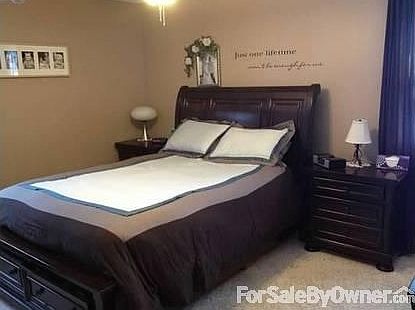 Master Bedroom
						:
						Spacious master bedroom