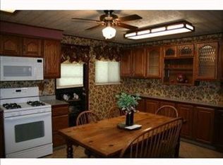 534 Vale Ave, Pittsburgh, PA 15239
