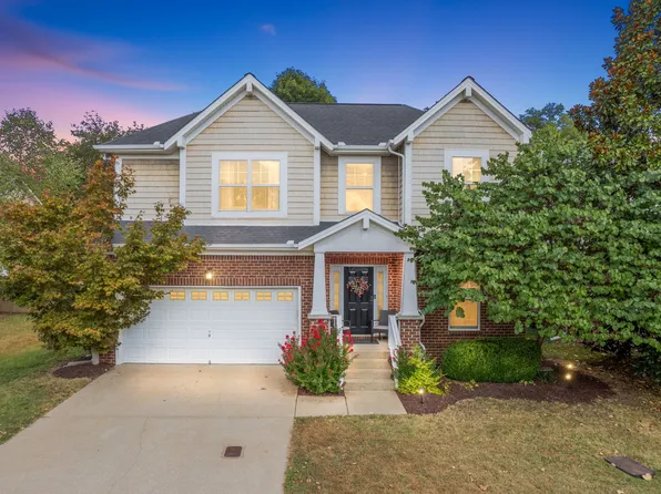 6857 Bridgewater Dr, Nashville, TN 37221