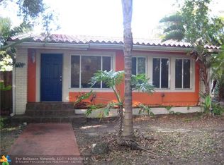 1607 Wiley St, Hollywood, FL 33020