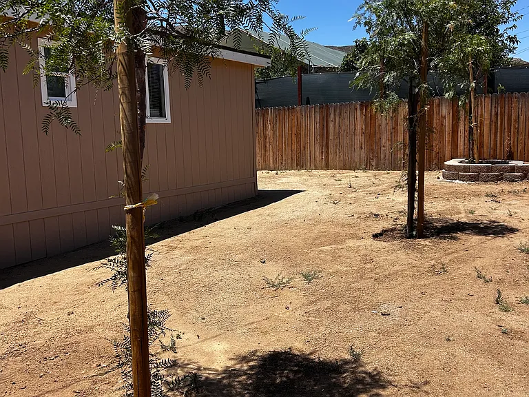 26603 Amanda Ave — Photo 20