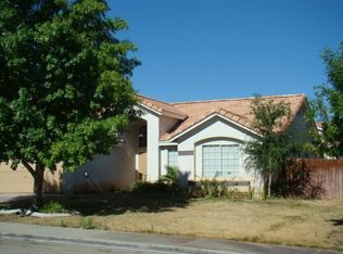 40047 Chalfont Ct, Palmdale, CA 93551