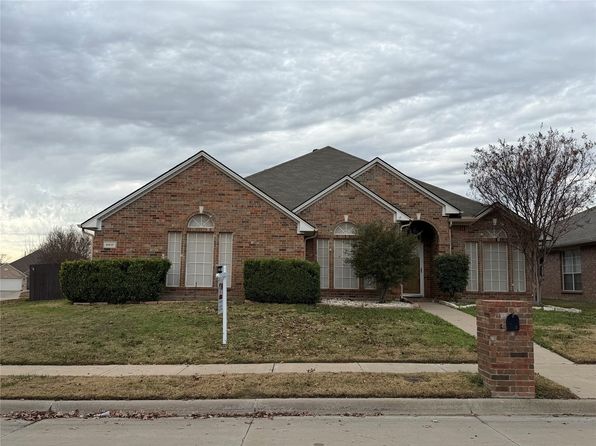 8617 Shadow Trace Dr