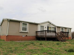 450 Canoe Branch Spur, Castalian Springs, TN 37031