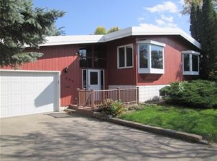 604 Stanford Rd, Grand Forks, ND 58203