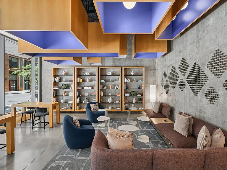 Lobby lounge