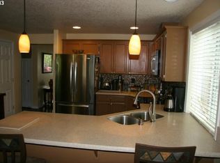 2811 NE Delancey Ct, Vancouver, WA 98682