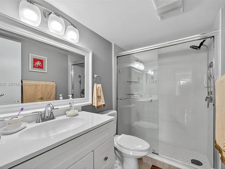 8900 Washington Blvd #410 — Photo 11