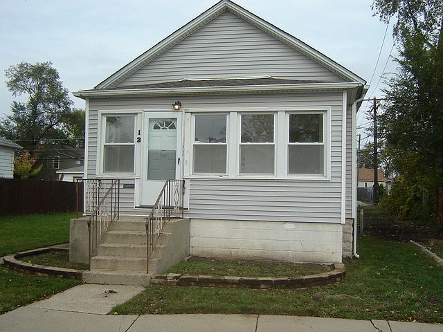 1st image of 12 156th Pl