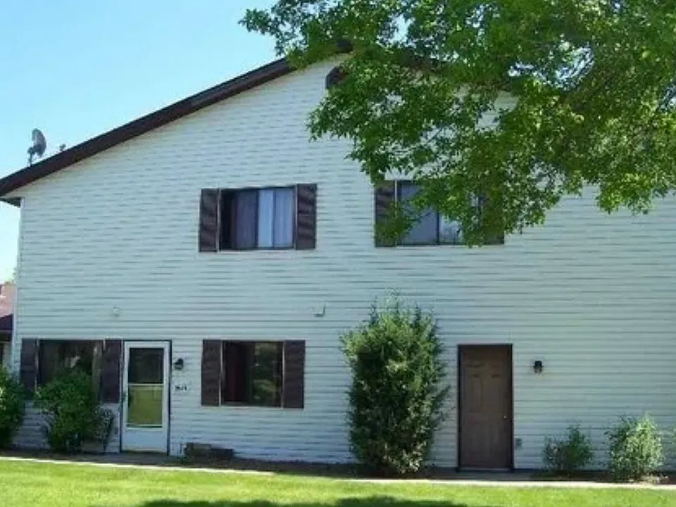 6644 84th Ct N