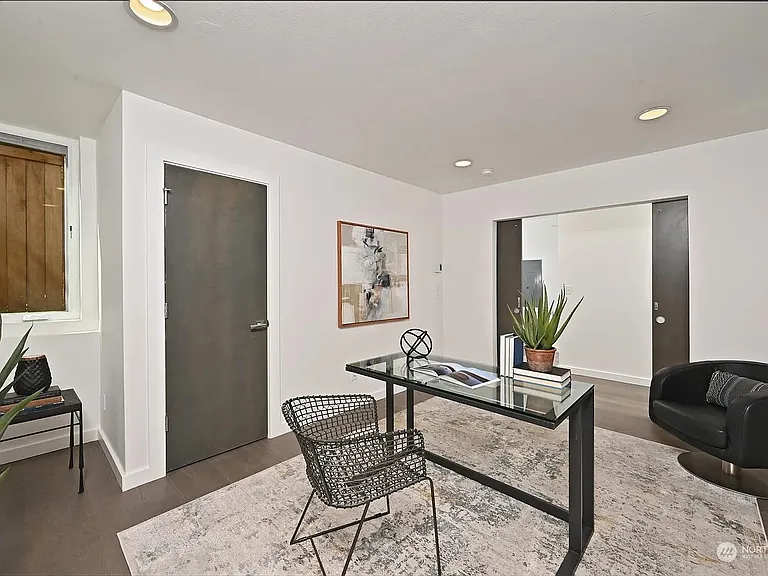 814 14th Ave #A101 — Photo 11
