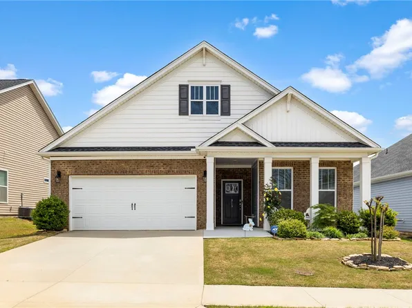 313 Pollyanna Dr, Greenville, SC 29605