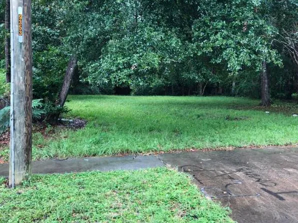 9353 Waynesboro Ave, Jacksonville, FL 32208