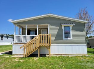103 Lincoln St, West Branch, IA 52358