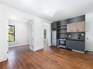 294 Powers St #PENTHOUSE 3, Brooklyn, NY 11211