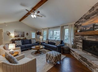 51 Pine Ln, Highlands, NC 28741