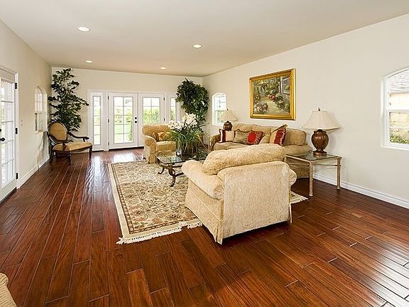 4th image of 4117 Marcasel Ave