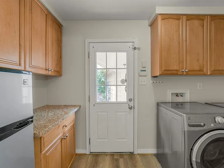 14915 Chadbourne Dr — Photo 20