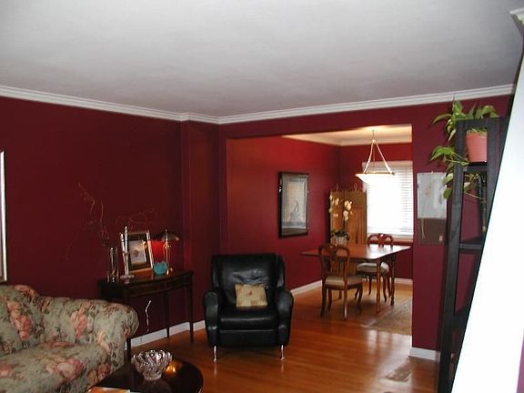 3rd image of 23057 Gary Ln