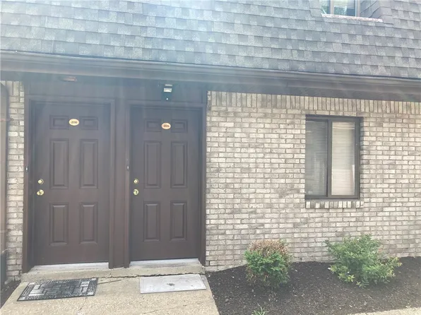 200 Milltown Rd #205, New Kensington, PA 15068