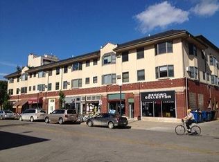 108 S Linn St APT 27, Iowa City, IA 52240