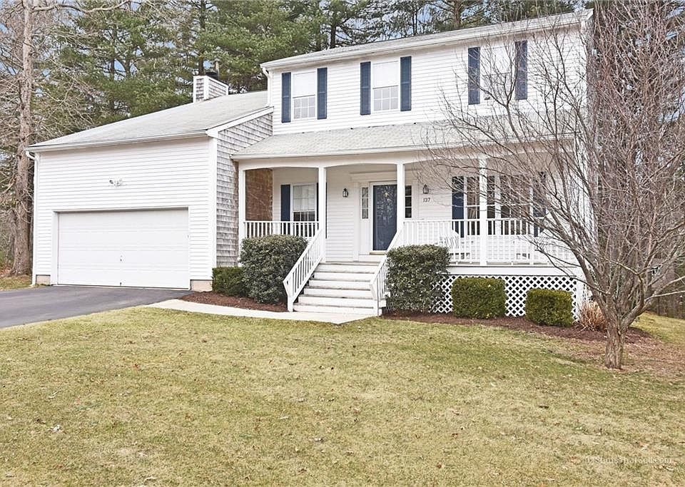 1st image of 137 Orchard Woods Dr