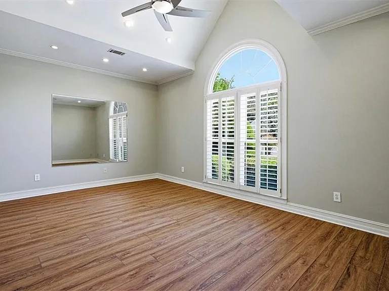 210 Masters View Ct — Photo 36