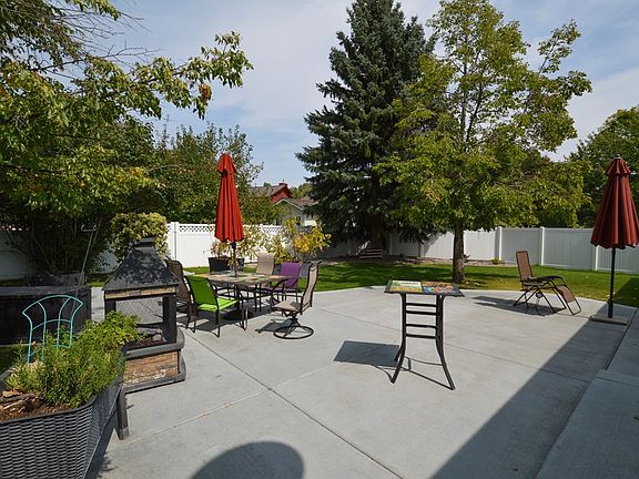 2nd image of 1311 Tipperary Ct