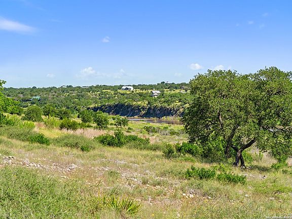 5th image of 620 Rio Vista Rd