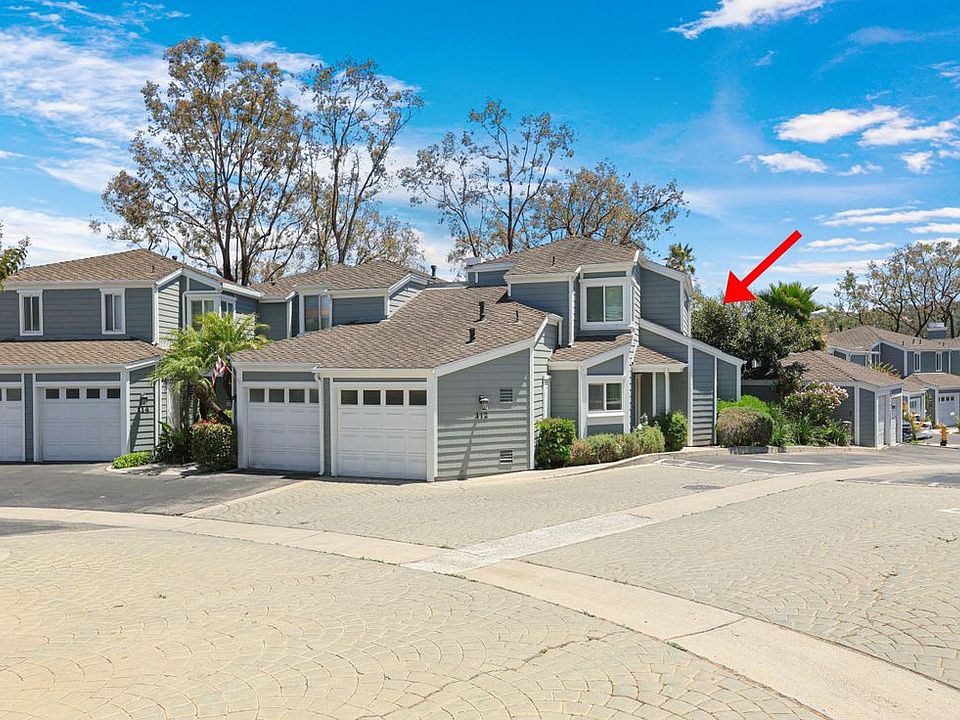 2nd image of 112 Santa Rosa Ct