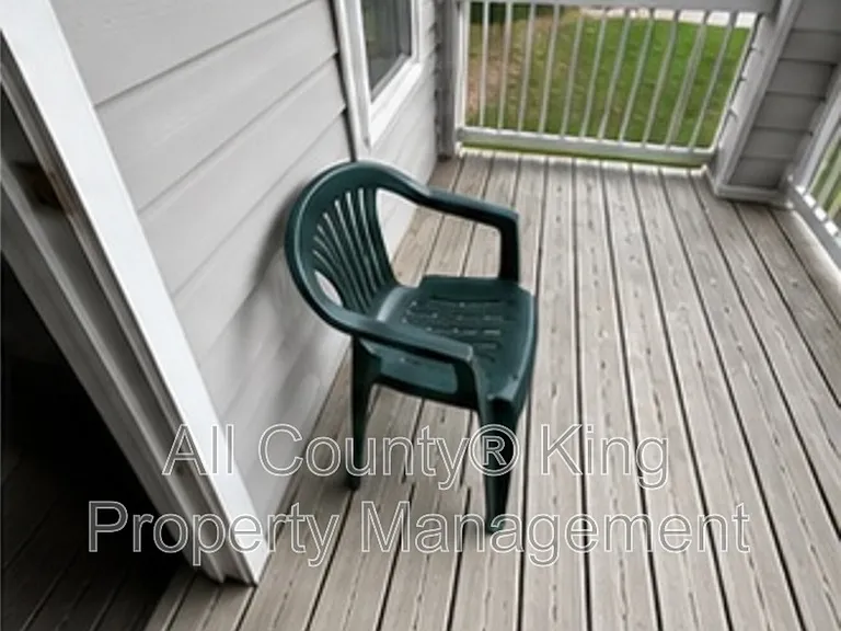 342 Waterdown Dr #10 — Photo 9