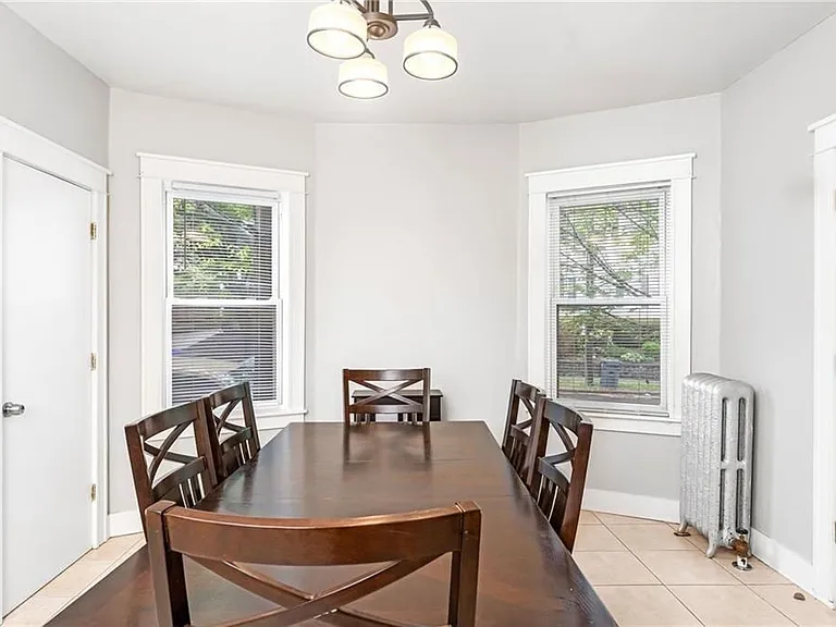 2 Poplar St #1 — Photo 10