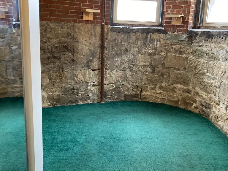 5752 Ellsworth Ave #11-C — Photo 25